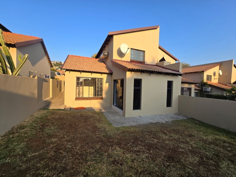 To Let 3 Bedroom Property for Rent in Cashan North West